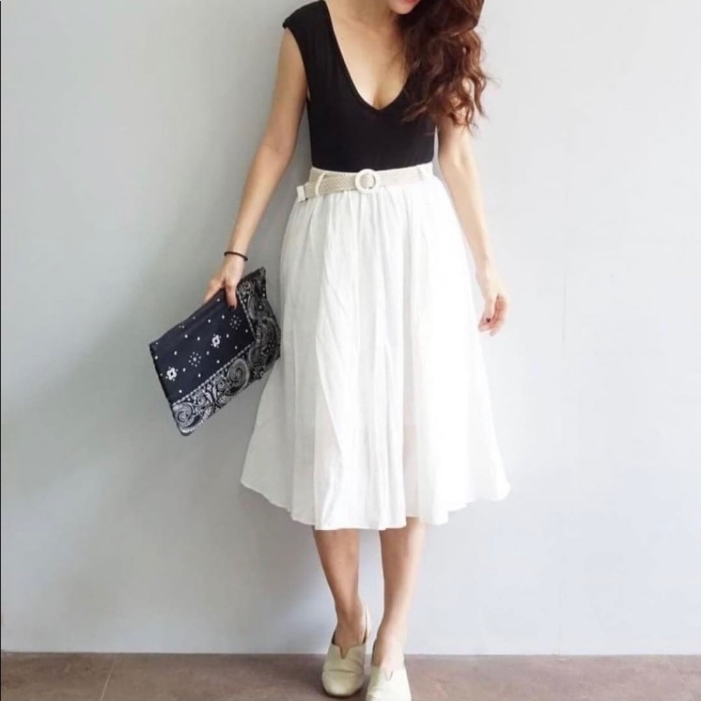 Brandnew White skirt
